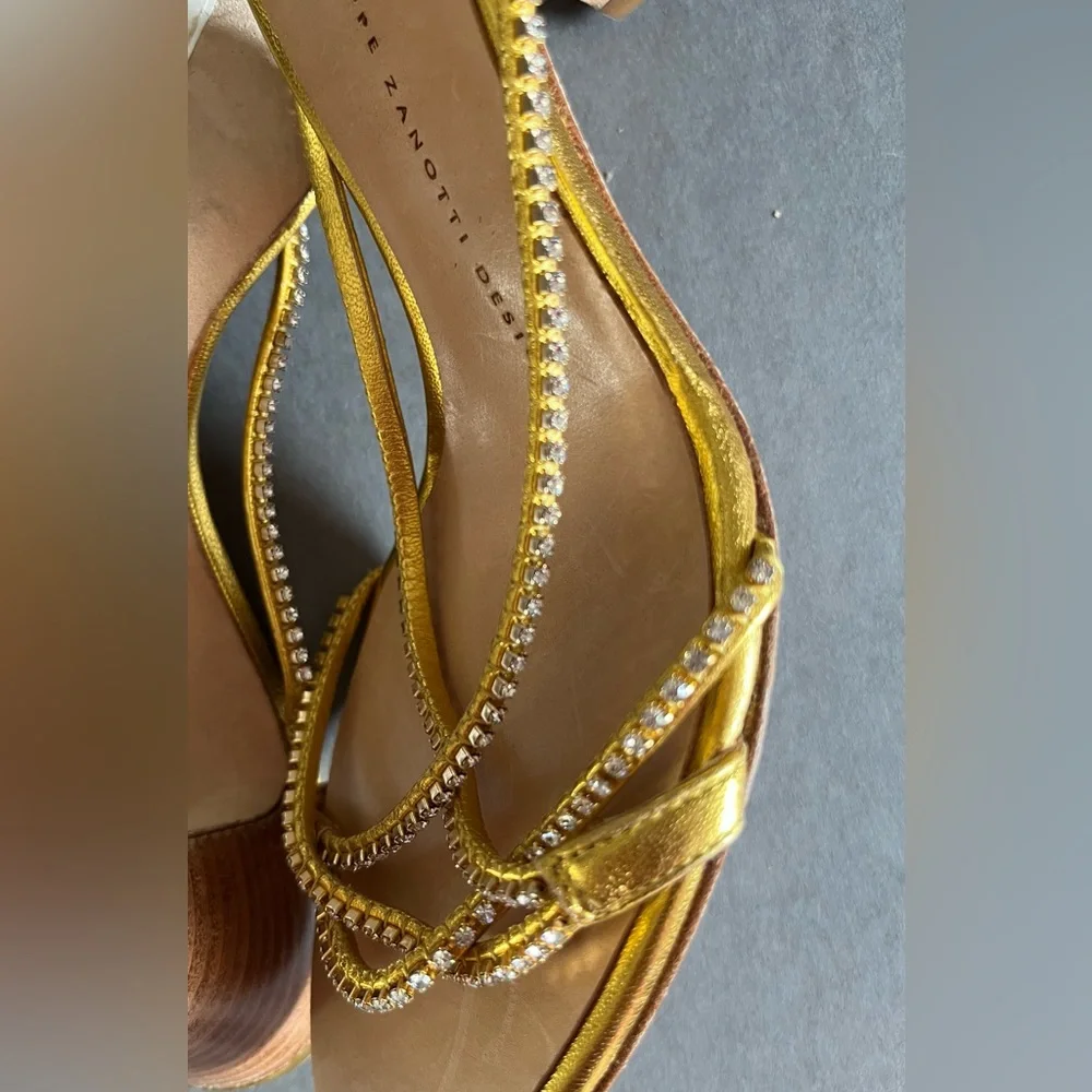 Giuseppe Zanotti Gold Embellished Heels - Picture 2 of 11